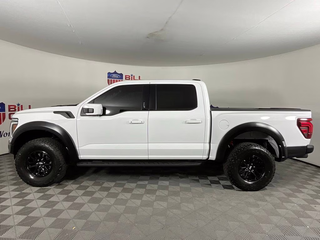 2024 Oxford White Ford F-150 Raptor 4X4 Truck