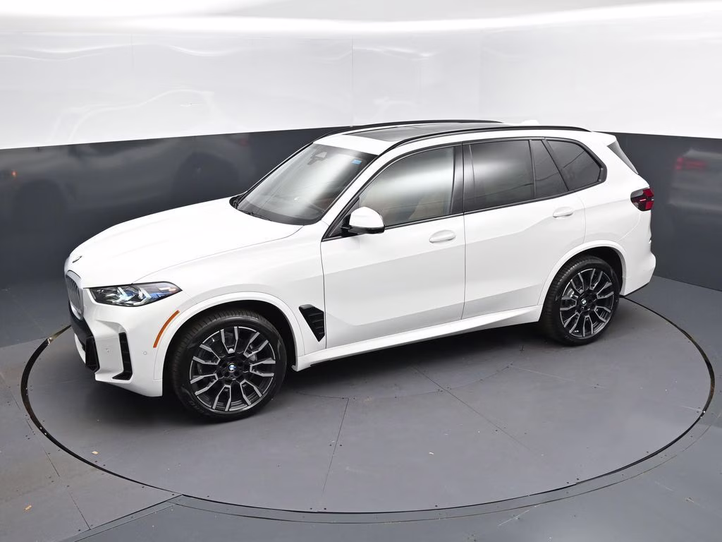 2026 Alpine White BMW X5 sDrive40i RWD SUV