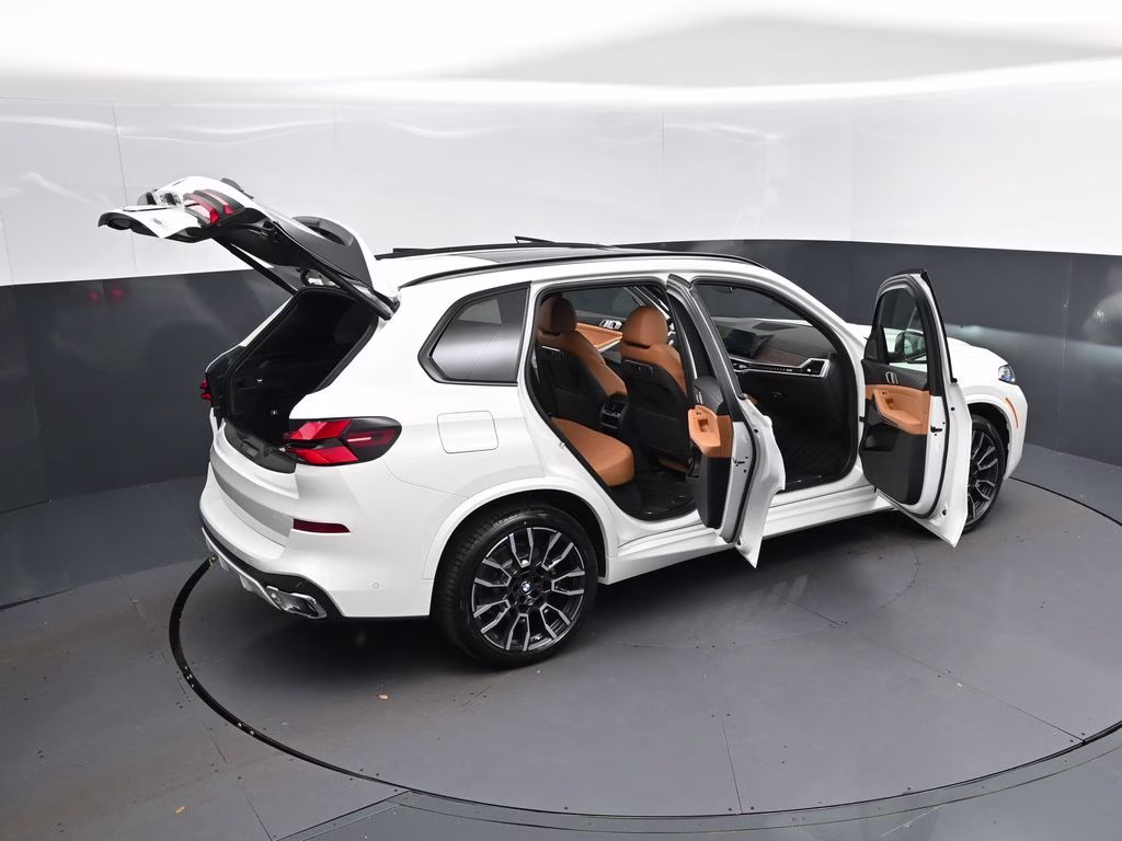 2026 Alpine White BMW X5 sDrive40i RWD SUV
