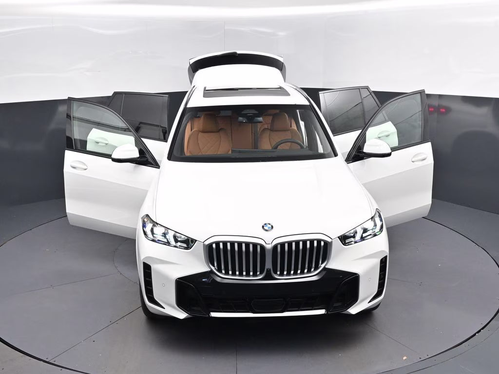 2026 Alpine White BMW X5 sDrive40i RWD SUV