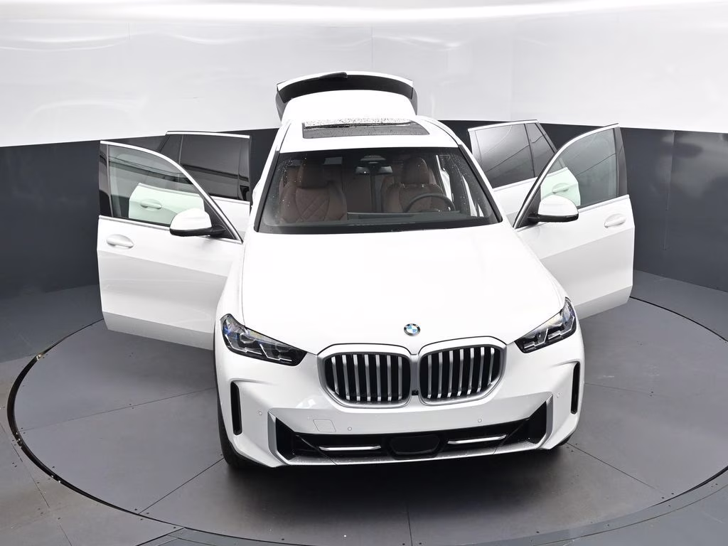 2026 Alpine White BMW X5 sDrive40i RWD SUV
