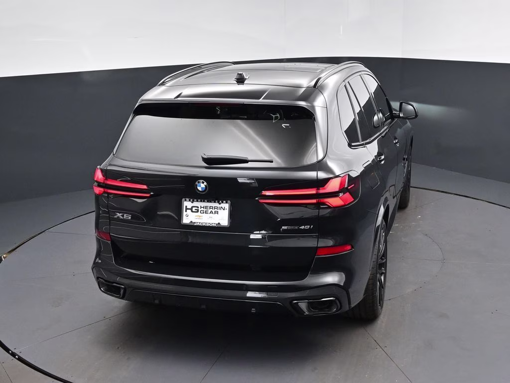 2026 Black Sapphire Metallic BMW X5 sDrive40i RWD SUV