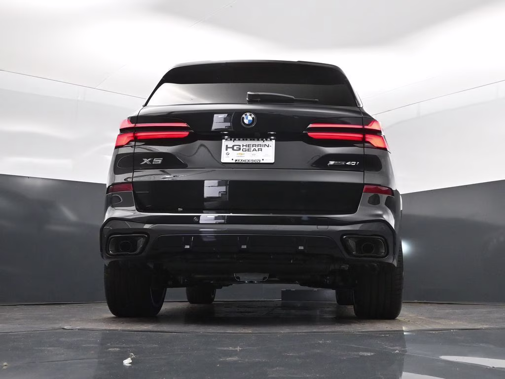 2026 Black Sapphire Metallic BMW X5 sDrive40i RWD SUV