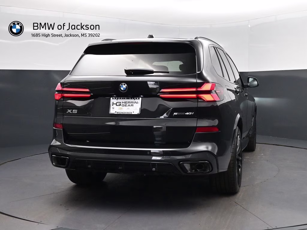 2026 Black Sapphire Metallic BMW X5 sDrive40i RWD SUV