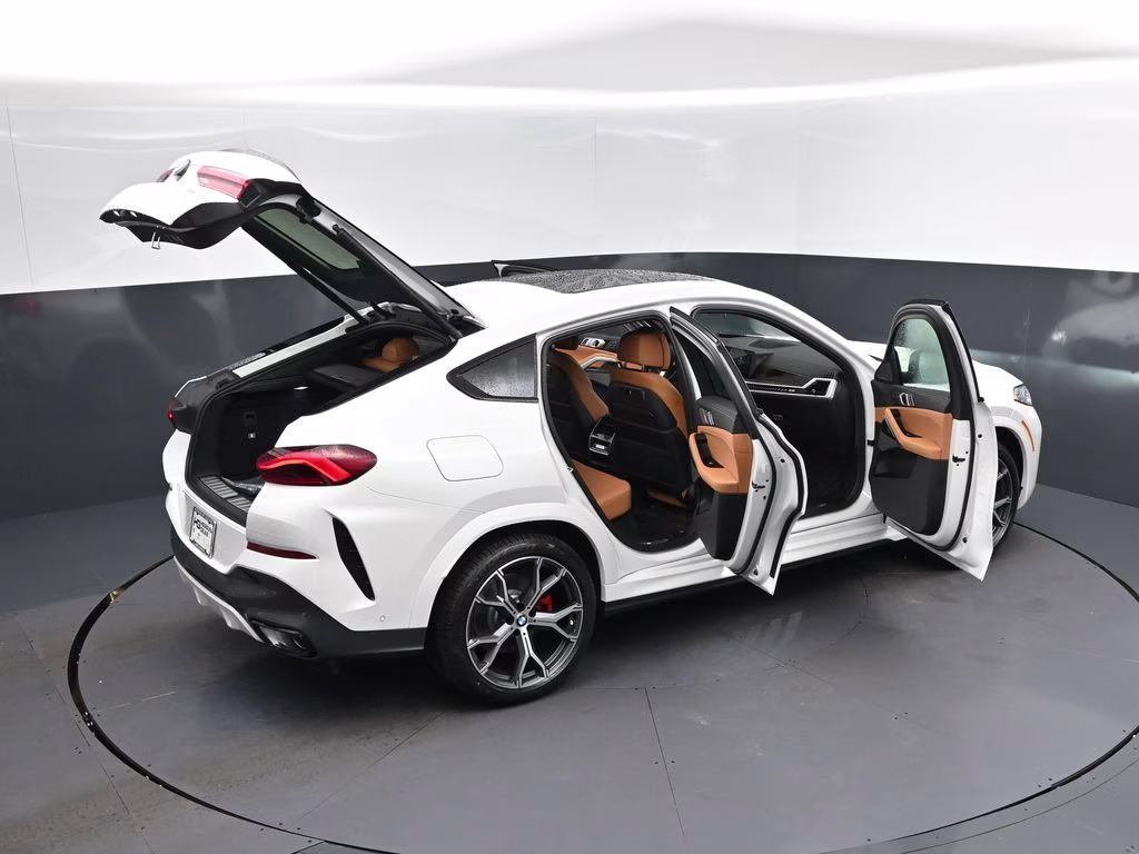 2027 Alpine White BMW X6 xDrive40i AWD SUV