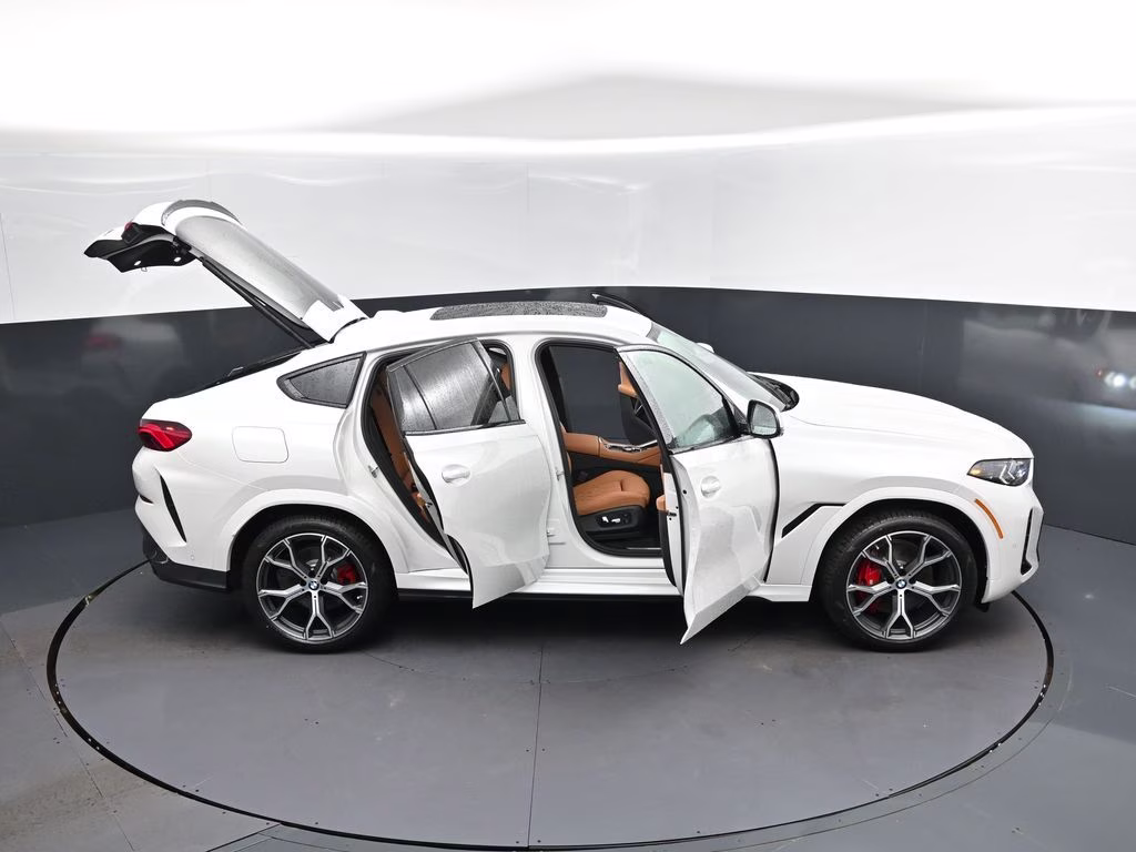 2027 Alpine White BMW X6 xDrive40i AWD SUV