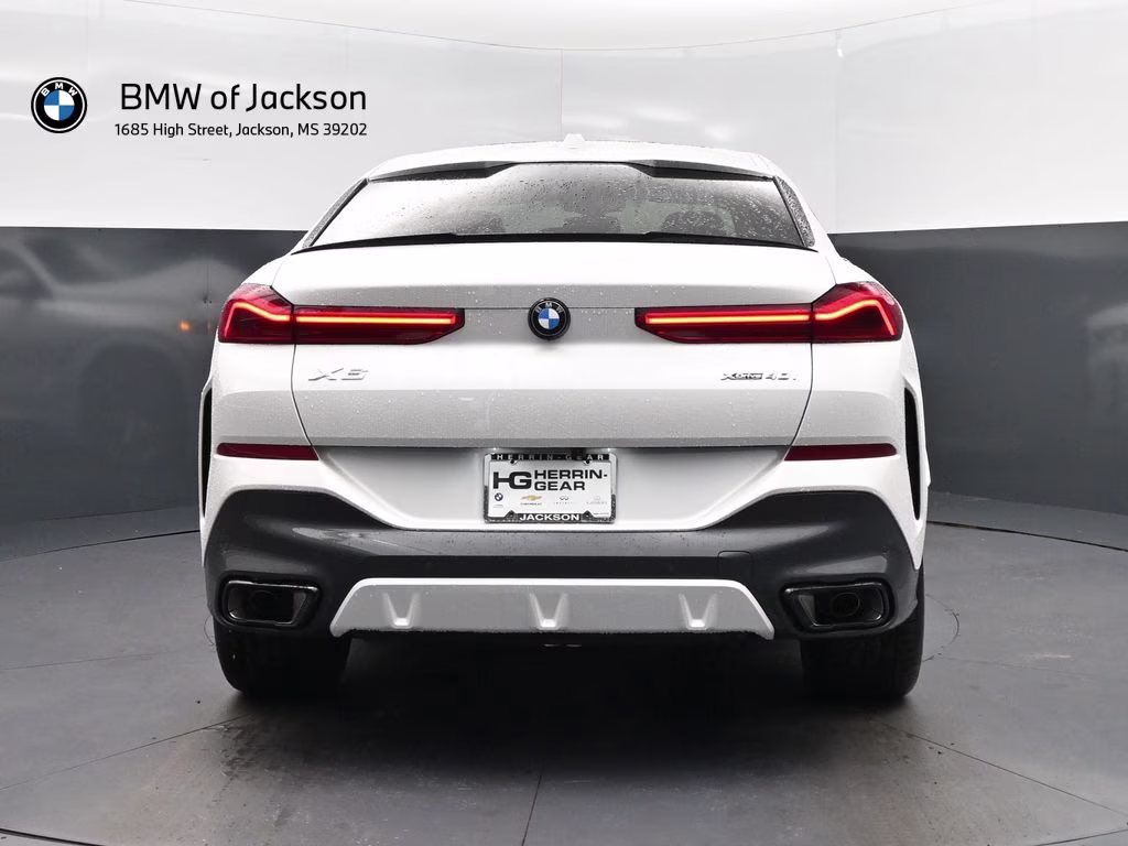 2027 Alpine White BMW X6 xDrive40i AWD SUV