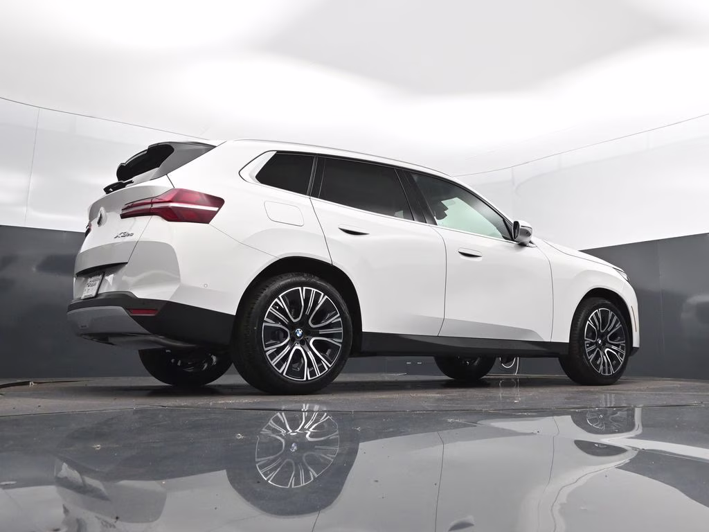 2026 Alpine White BMW X3 30 xDrive AWD SUV