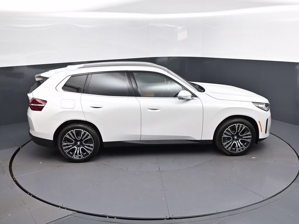 2026 Mineral White Metallic BMW X3 30 xDrive AWD SUV