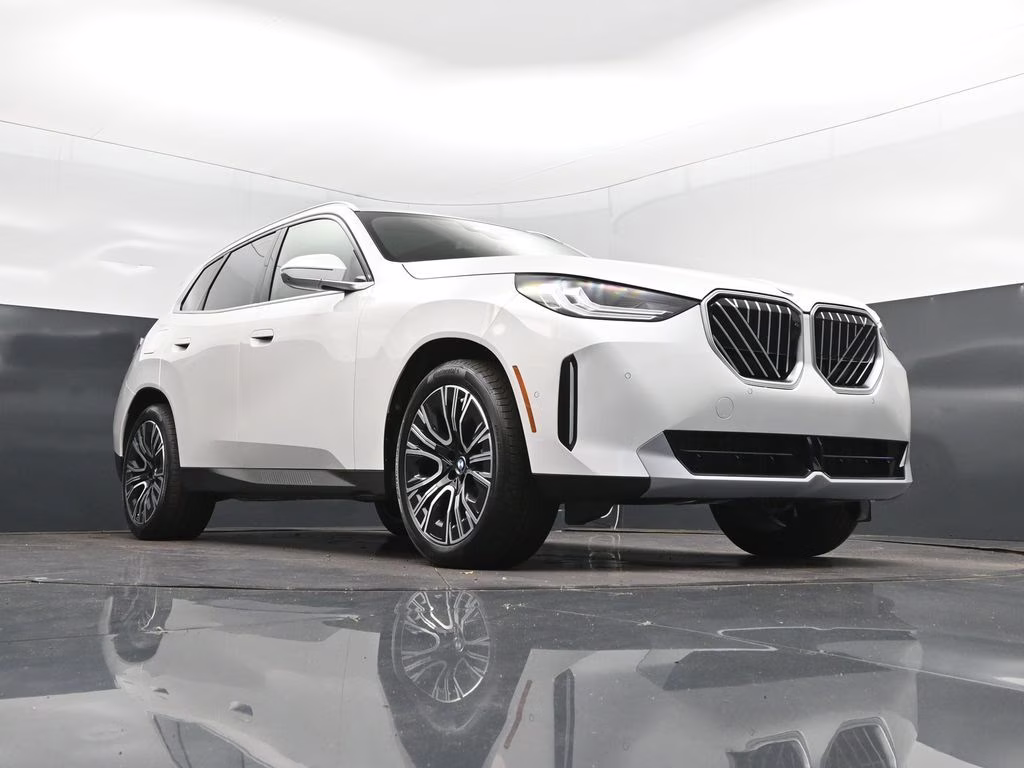 2026 Mineral White Metallic BMW X3 30 xDrive AWD SUV