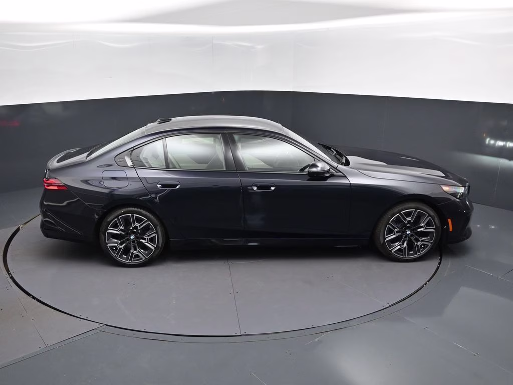 2027 Carbon Black Metallic BMW 5 Series 530i RWD Sedan