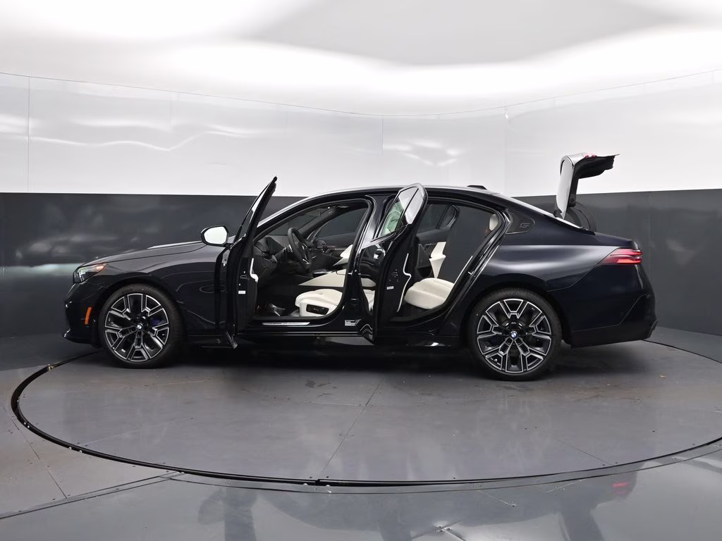 2027 Carbon Black Metallic BMW 5 Series 530i RWD Sedan