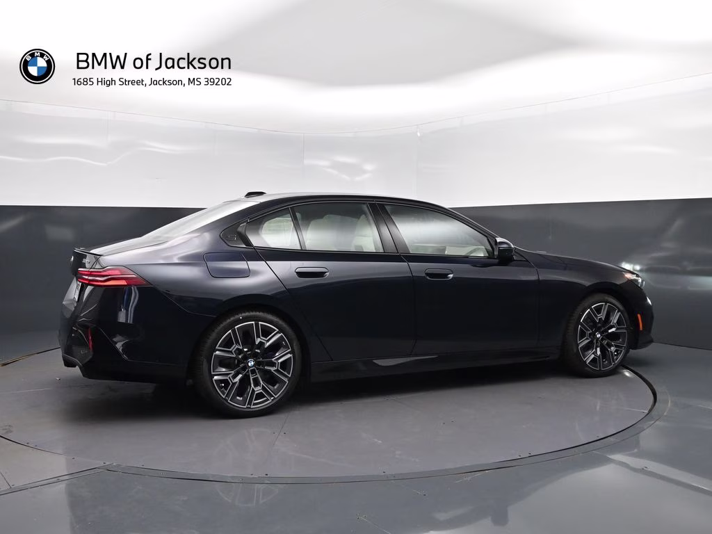 2027 Carbon Black Metallic BMW 5 Series 530i RWD Sedan