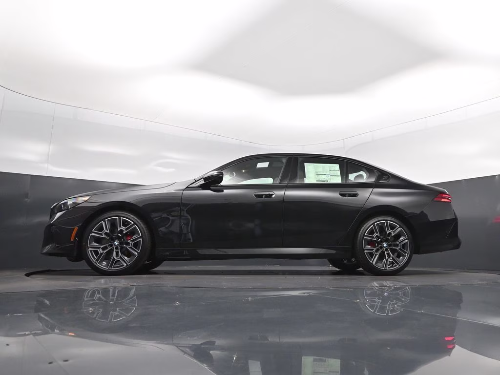 2027 Black Sapphire Metallic BMW 5 Series 530i RWD Sedan