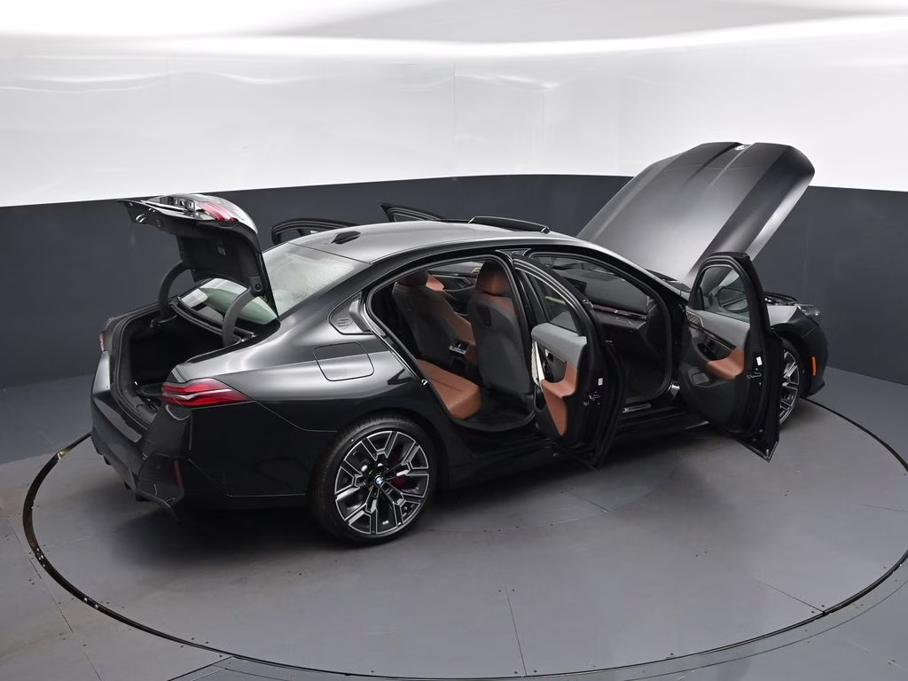 2027 Black Sapphire Metallic BMW 5 Series 530i RWD Sedan