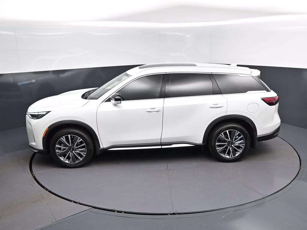 2026 Radiant White INFINITI QX60 LUXE FWD SUV