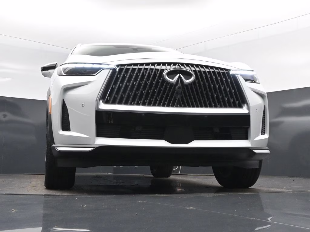 2026 Radiant White INFINITI QX60 LUXE FWD SUV