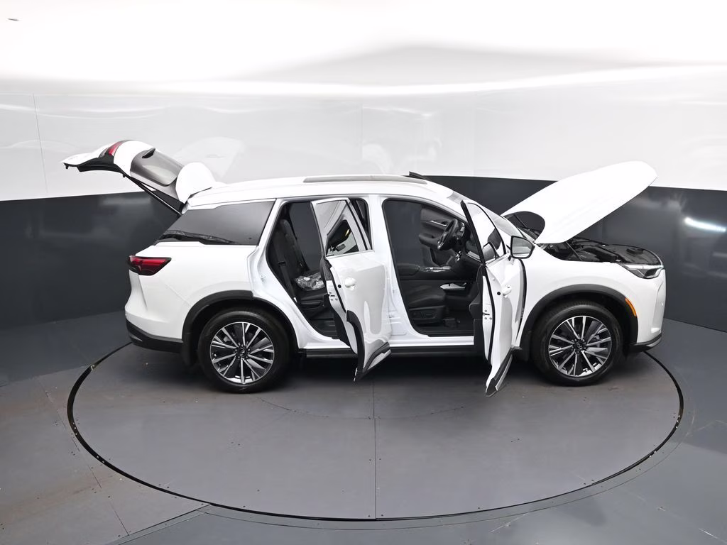2026 Radiant White INFINITI QX60 LUXE FWD SUV