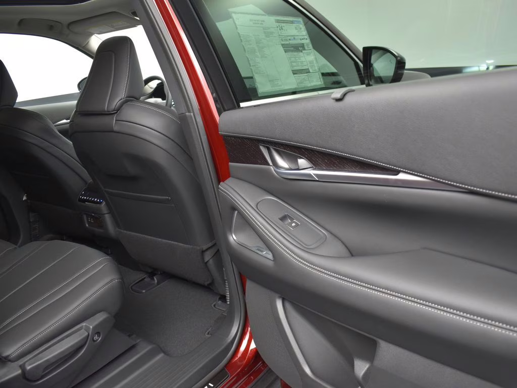2025 Bordeaux INFINITI QX60 Sensory AWD SUV