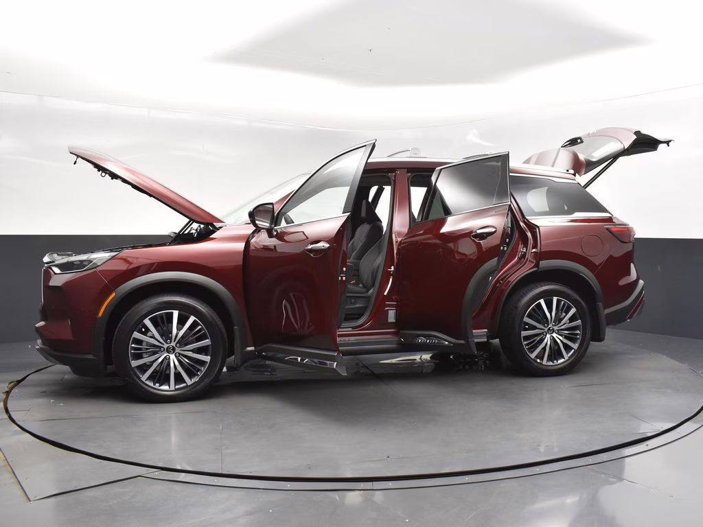 2025 Bordeaux INFINITI QX60 Sensory AWD SUV