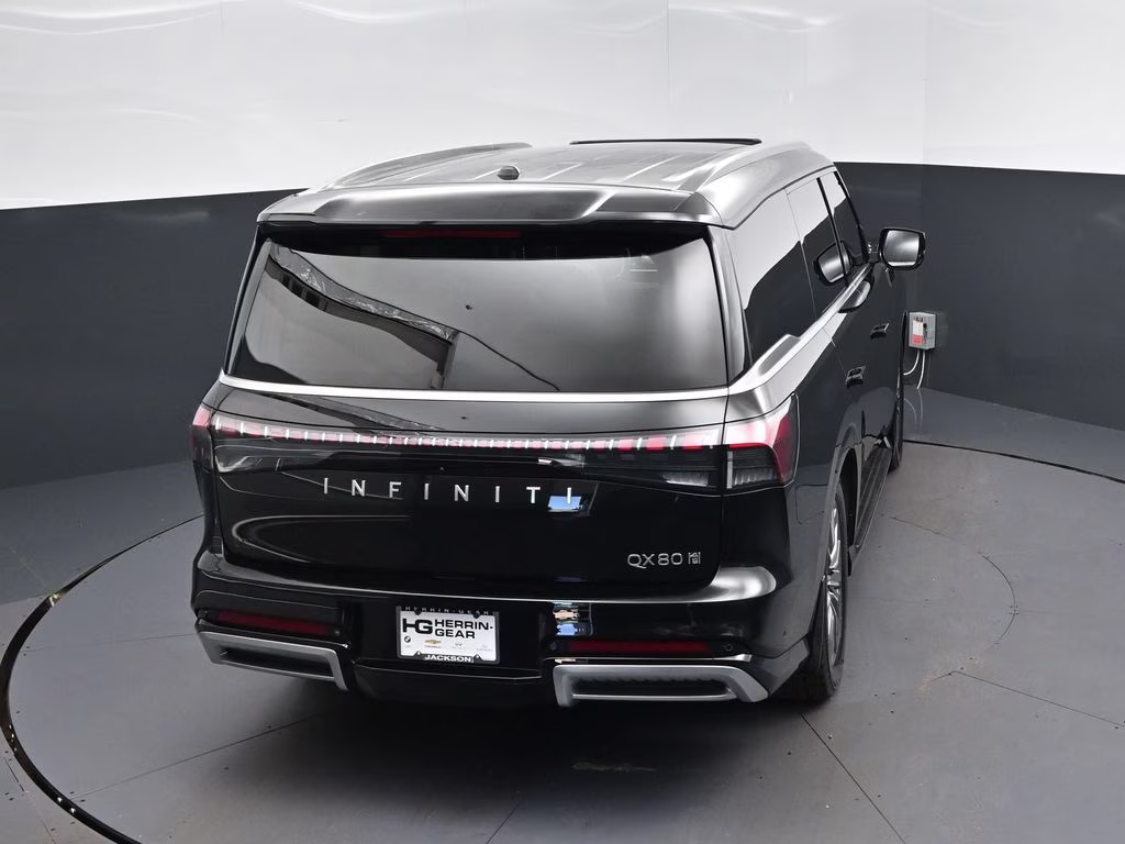 2026 Black Obsidian INFINITI QX80 LUXE 4X4 SUV