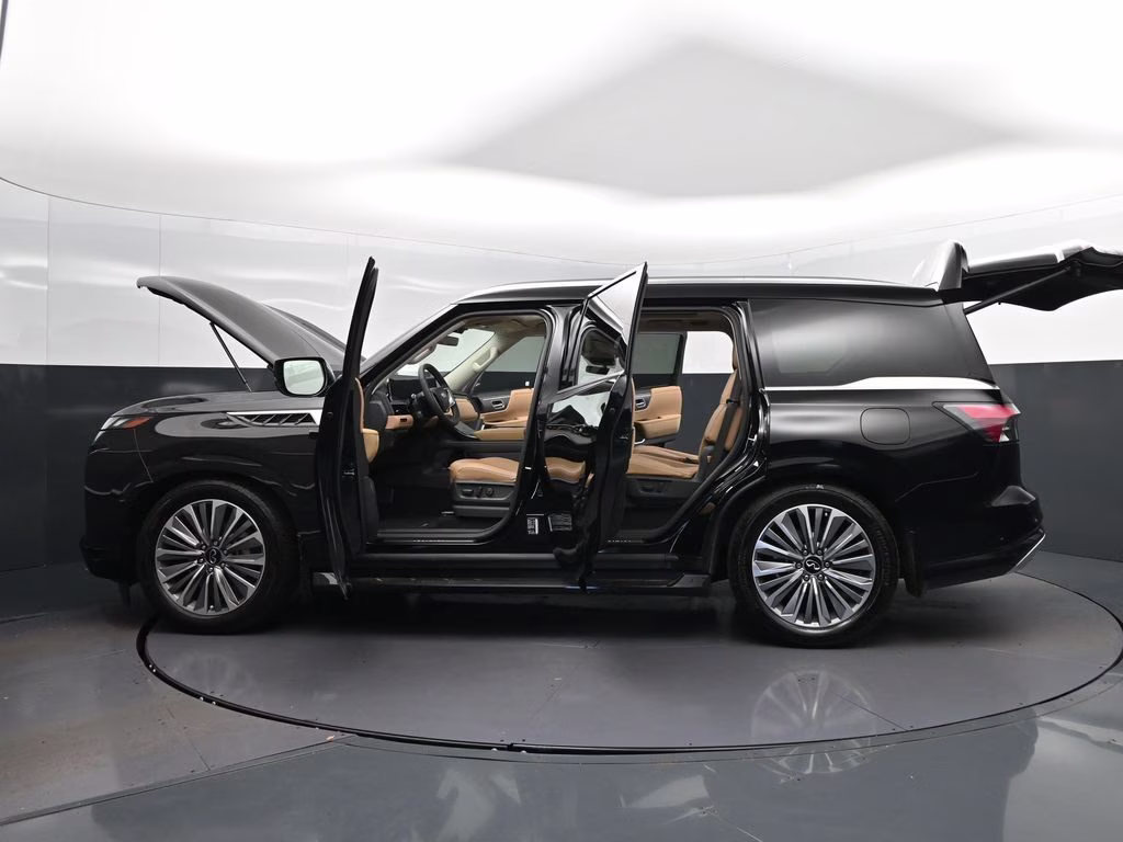 2026 Black Obsidian INFINITI QX80 LUXE 4X4 SUV