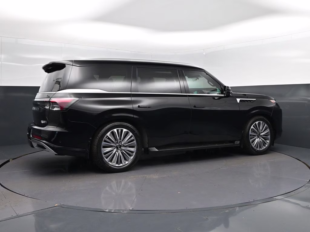 2026 Black Obsidian INFINITI QX80 LUXE 4X4 SUV