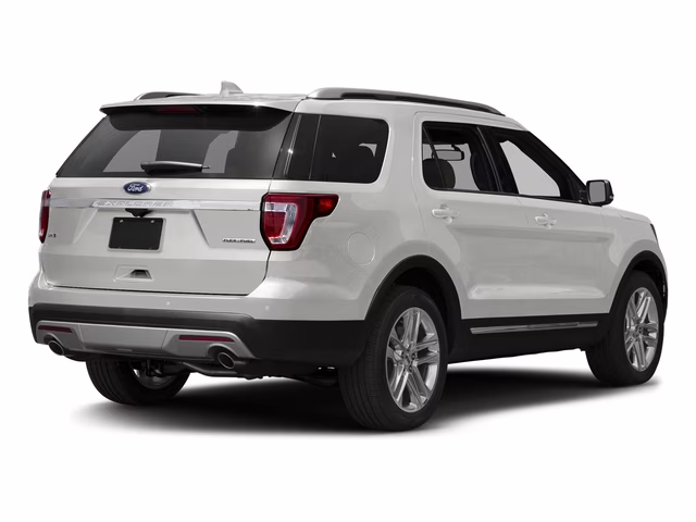 2017 Oxford White Ford Explorer XLT 4X4 SUV