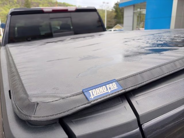 2022 Titanium GMC Sierra 1500 SLE 4X4 Truck