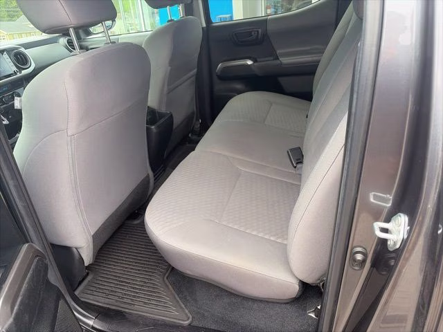 2022 Magnetic Gray Metallic Toyota Tacoma SR5 4X4 Truck