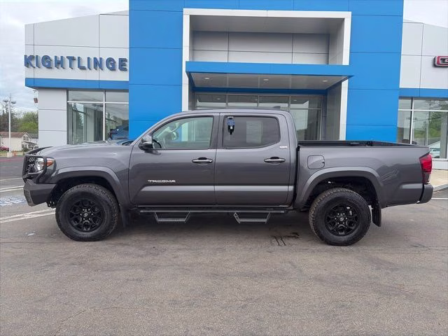 2022 Magnetic Gray Metallic Toyota Tacoma SR5 4X4 Truck