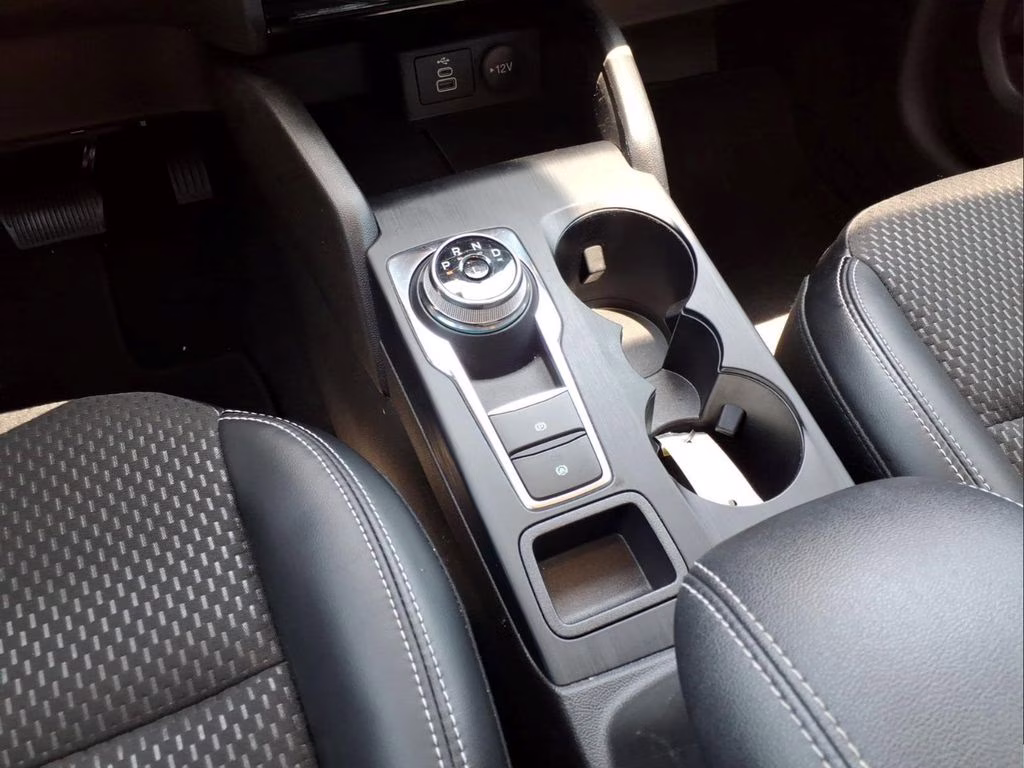 2024 CARBONIZED GRAY METALLIC Ford Escape PHEV FWD SUV