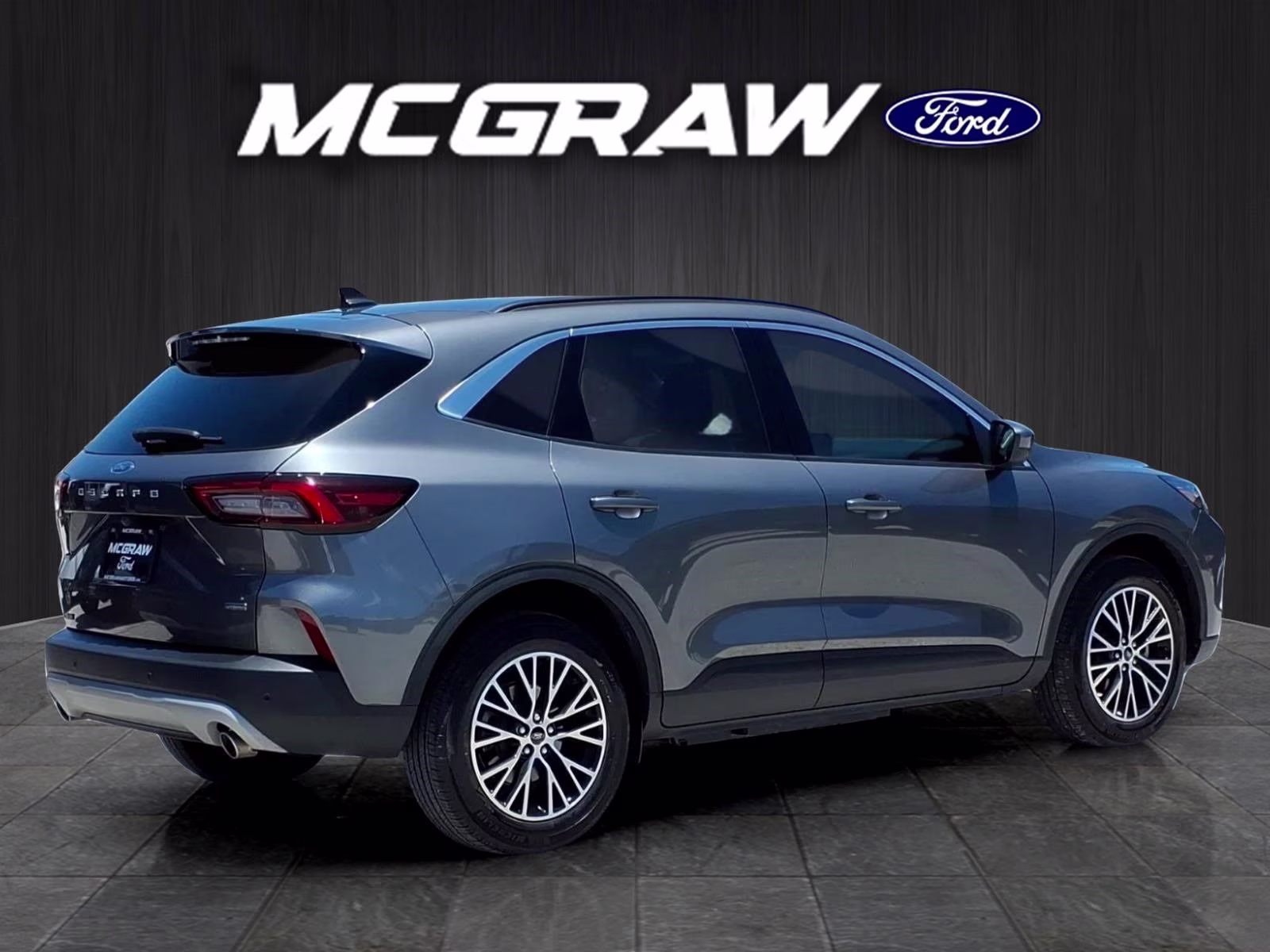 2024 Gray Metallic Ford Escape Plug-In Hybrid Base FWD SUV