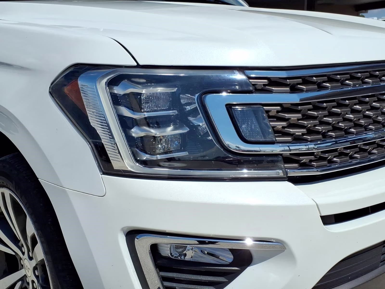 2021 White Metallic Ford Expedition Max King Ranch 4X4 SUV