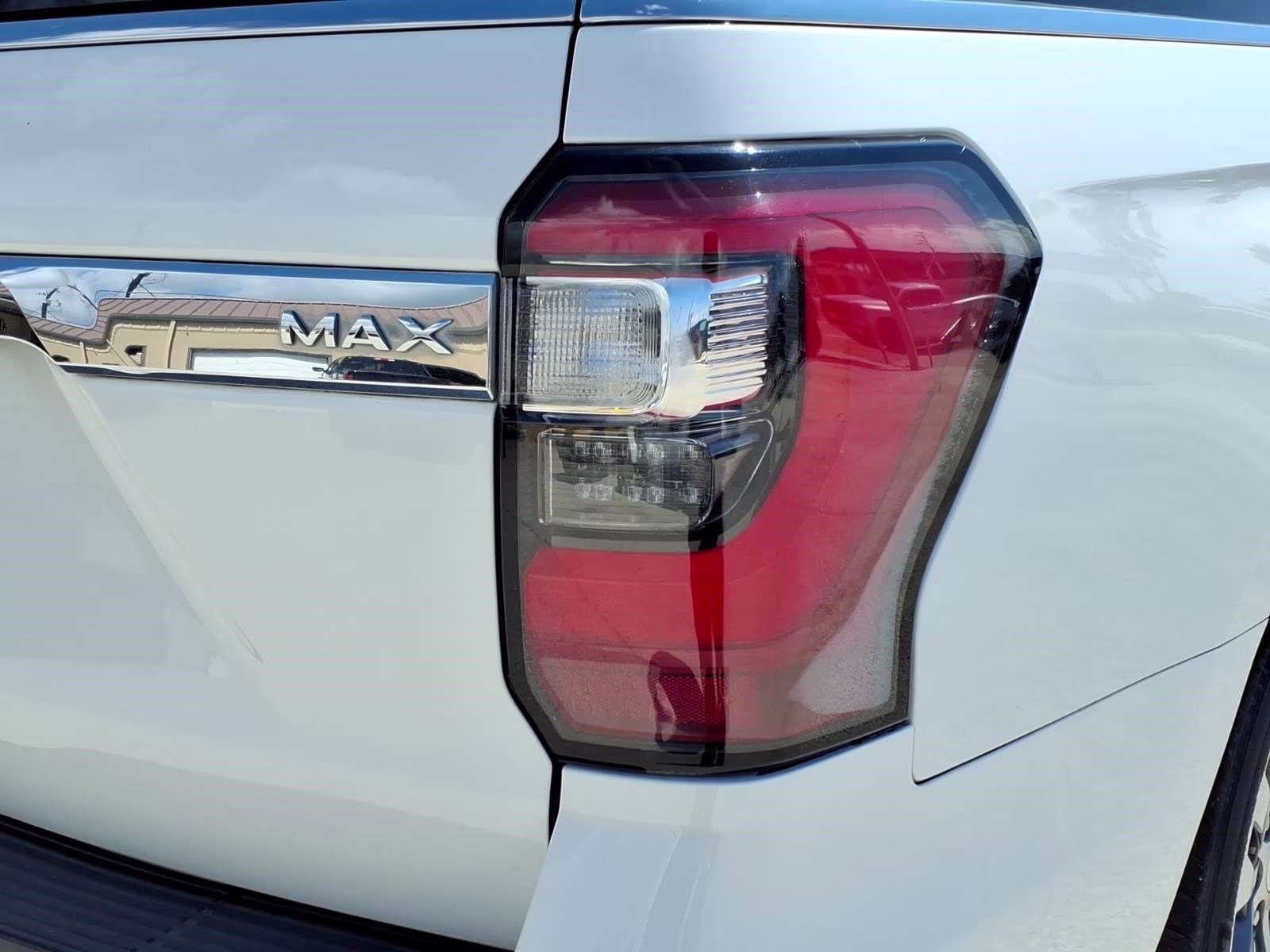 2021 White Metallic Ford Expedition Max King Ranch 4X4 SUV