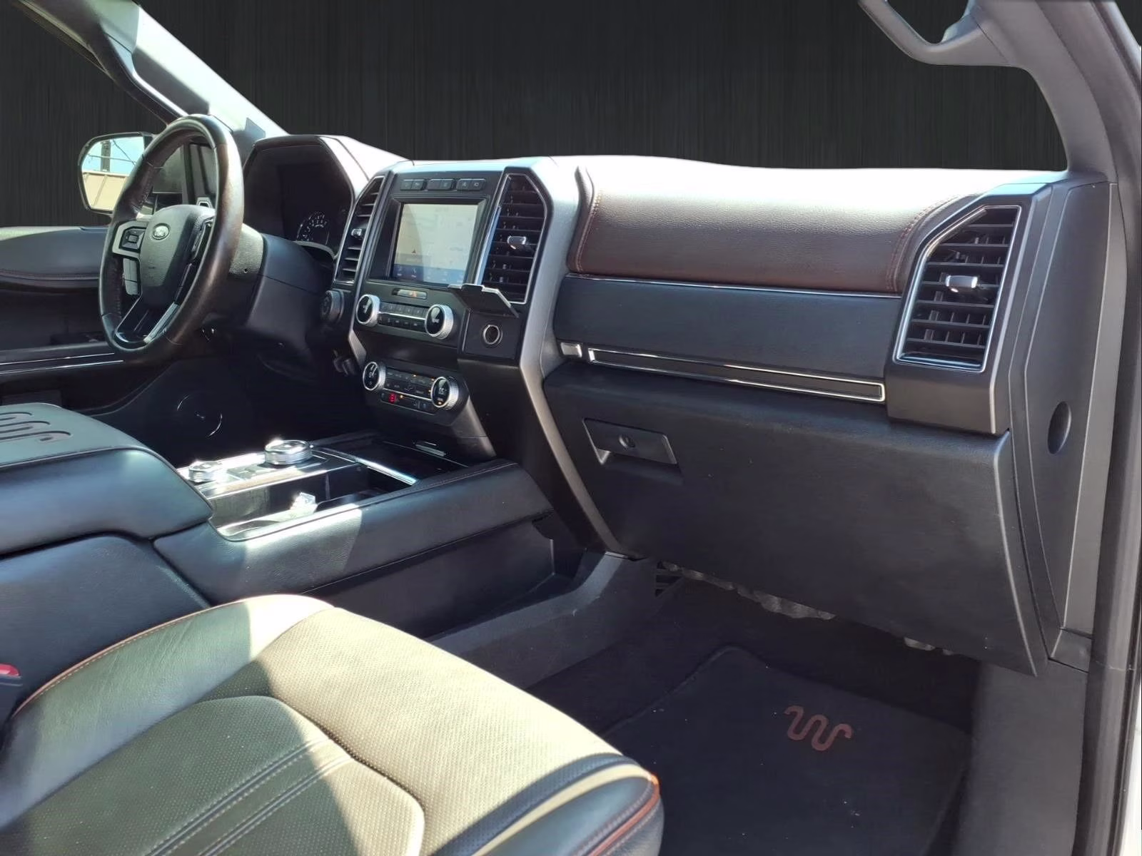 2021 White Metallic Ford Expedition Max King Ranch 4X4 SUV
