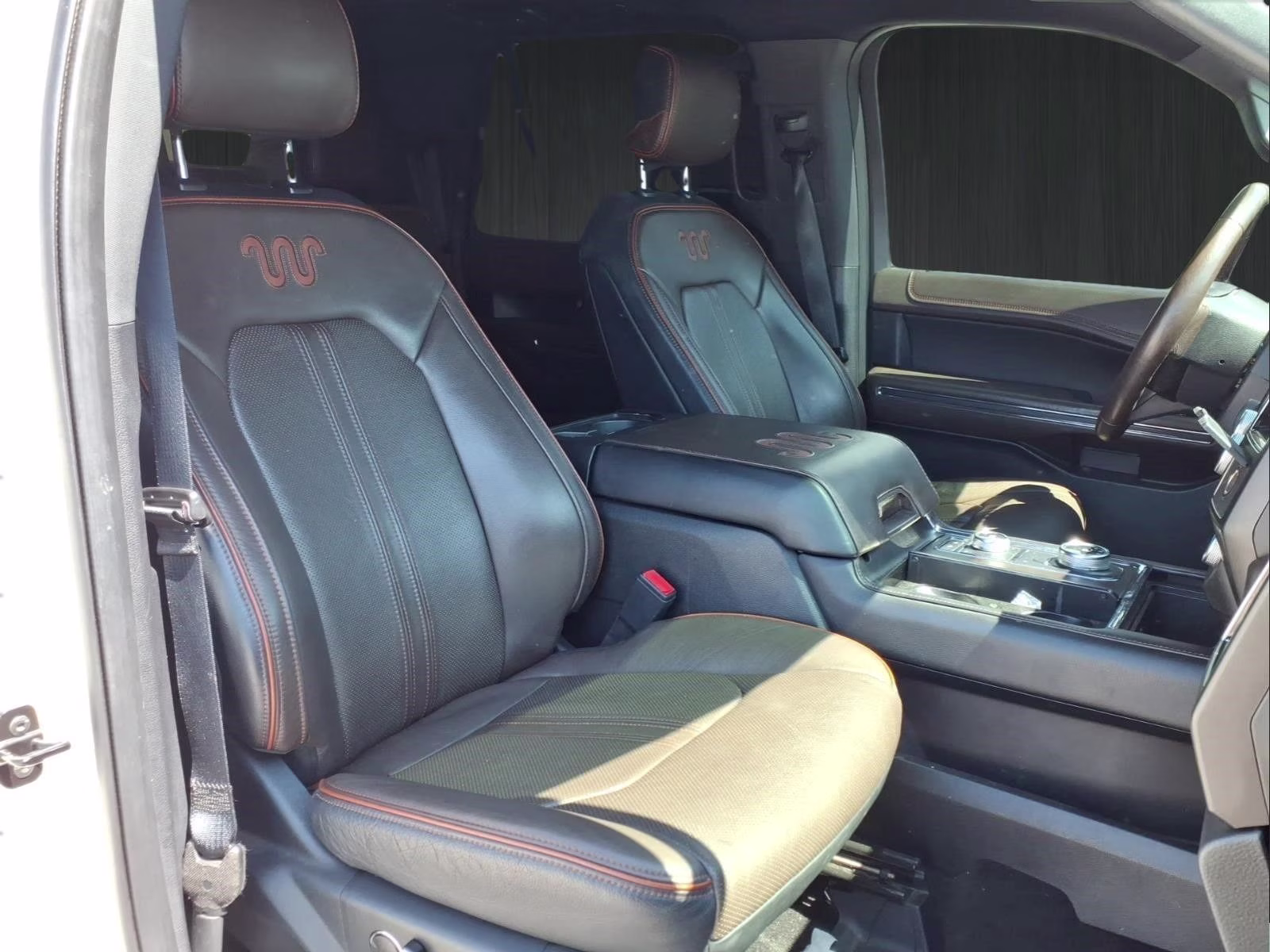 2021 White Metallic Ford Expedition Max King Ranch 4X4 SUV
