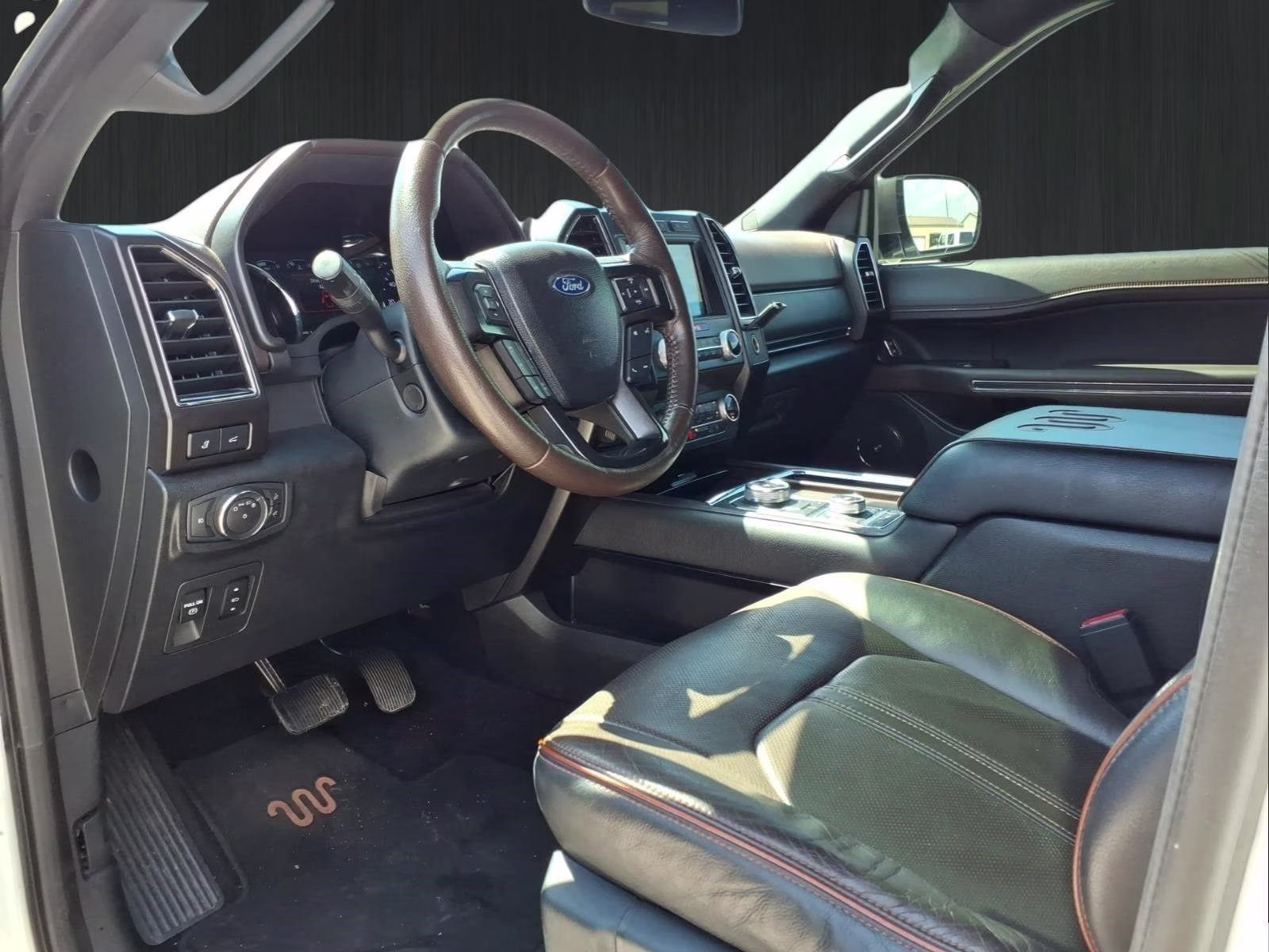 2021 White Metallic Ford Expedition Max King Ranch 4X4 SUV
