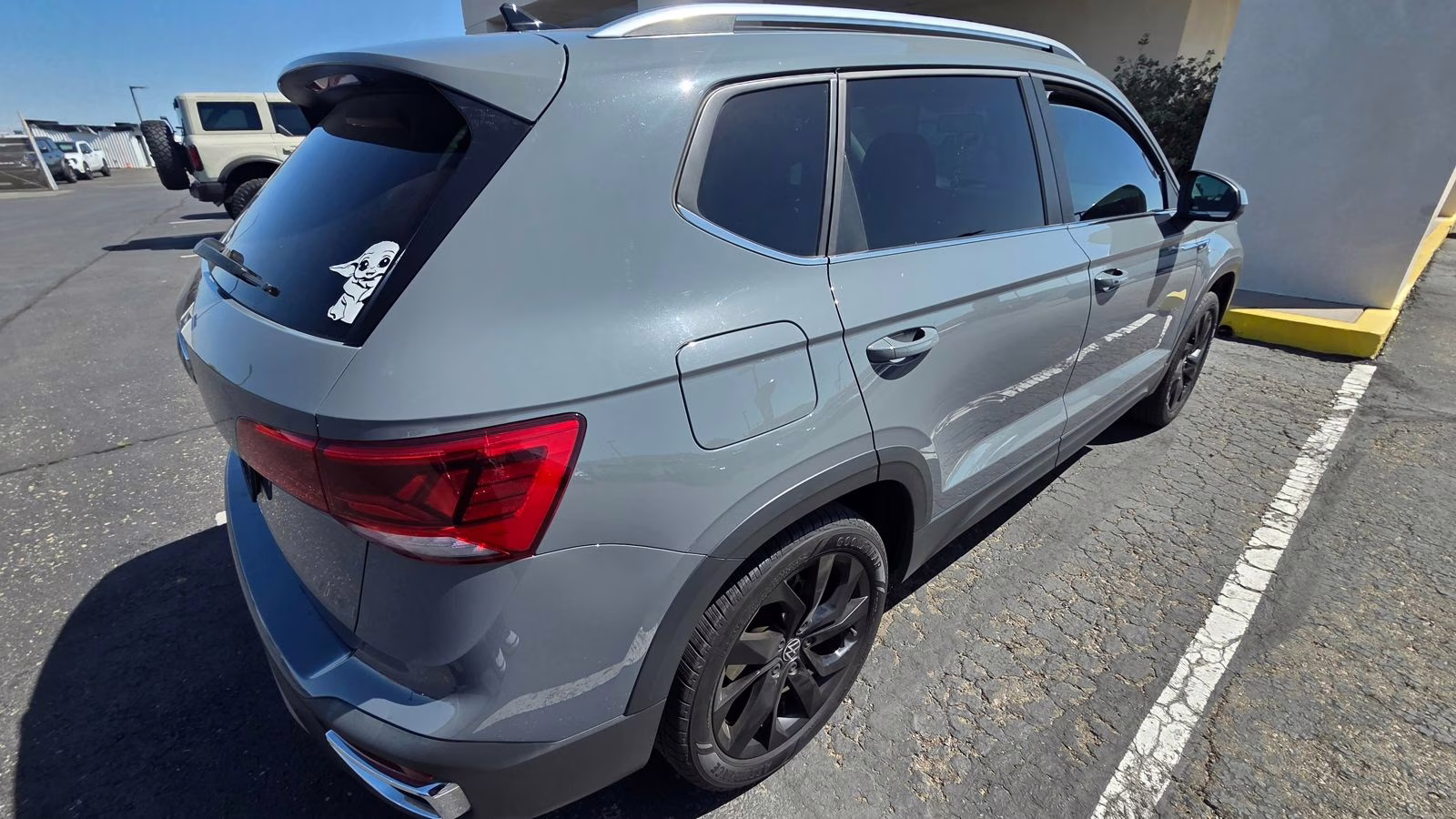 2022 Gray Volkswagen Taos 1.5T SE FWD SUV