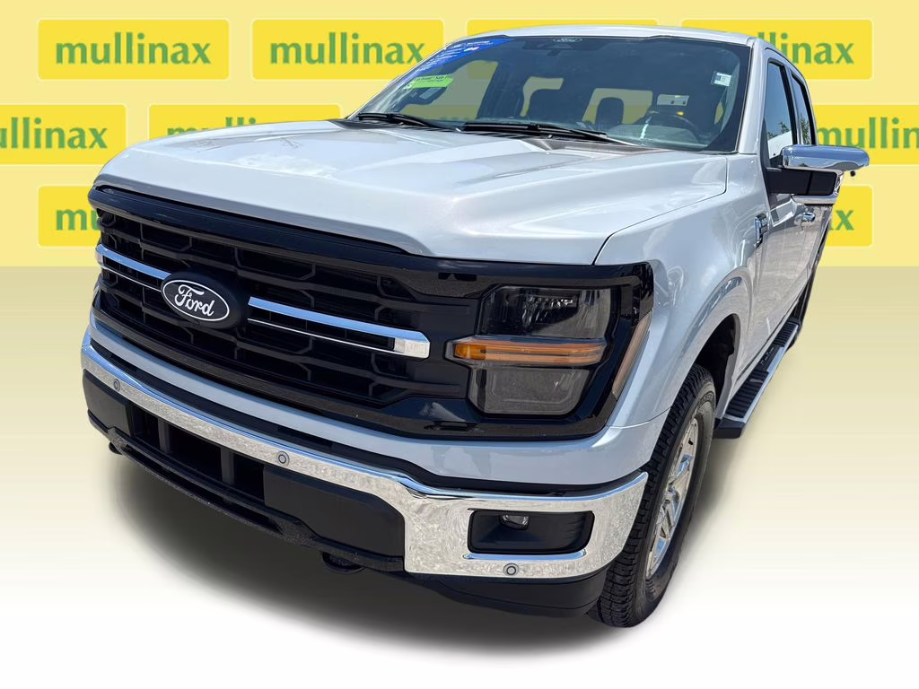 2025 Space White Metallic Ford F-150 XLT 4X4 Truck