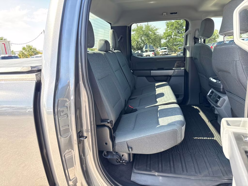 2025 Carbonized Gray Metallic Ford F-150 Lightning XLT AWD Truck