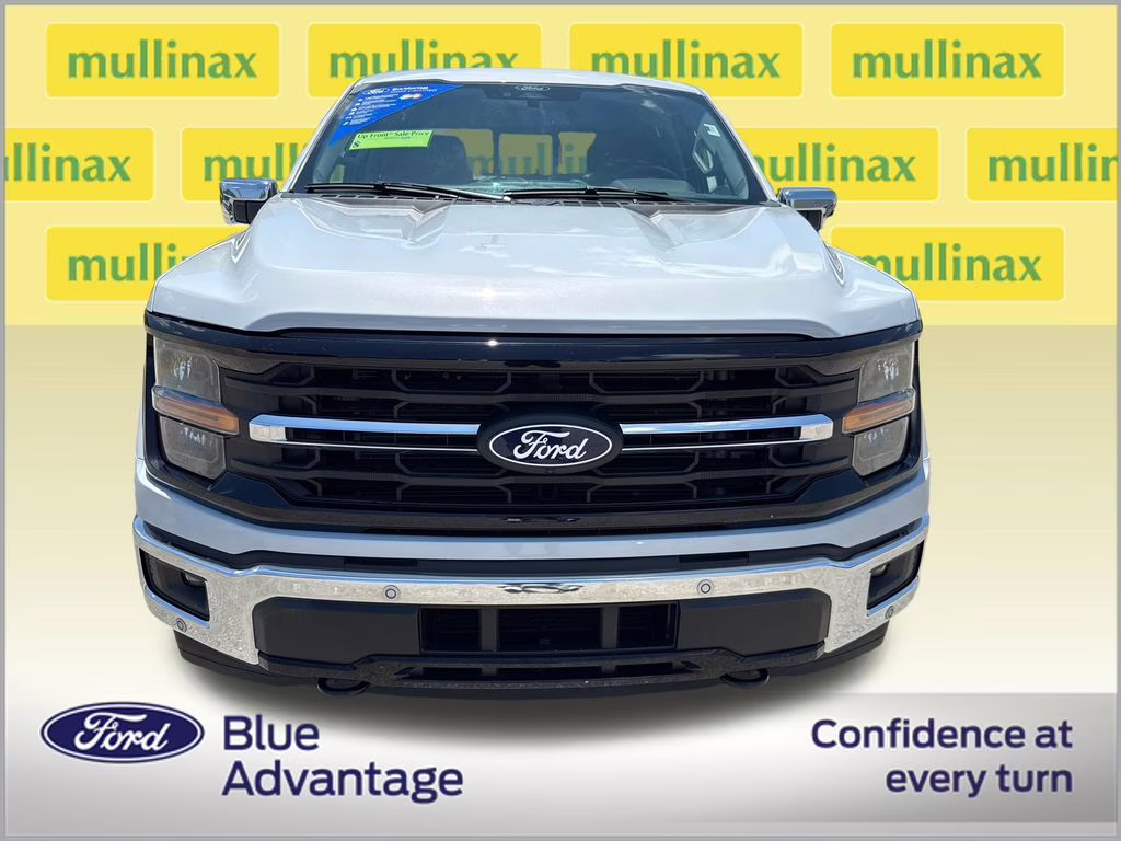 2025 Space White Metallic Ford F-150 XLT 4X4 Truck