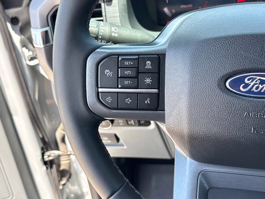 2025 Space White Metallic Ford F-150 XLT 4X4 Truck