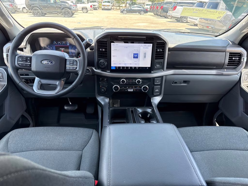 2025 Space White Metallic Ford F-150 XLT 4X4 Truck