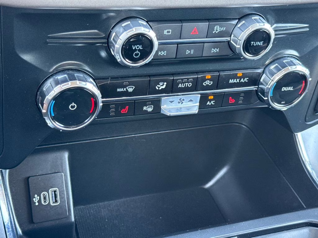2025 Carbonized Gray Metallic Ford F-150 Lightning XLT AWD Truck