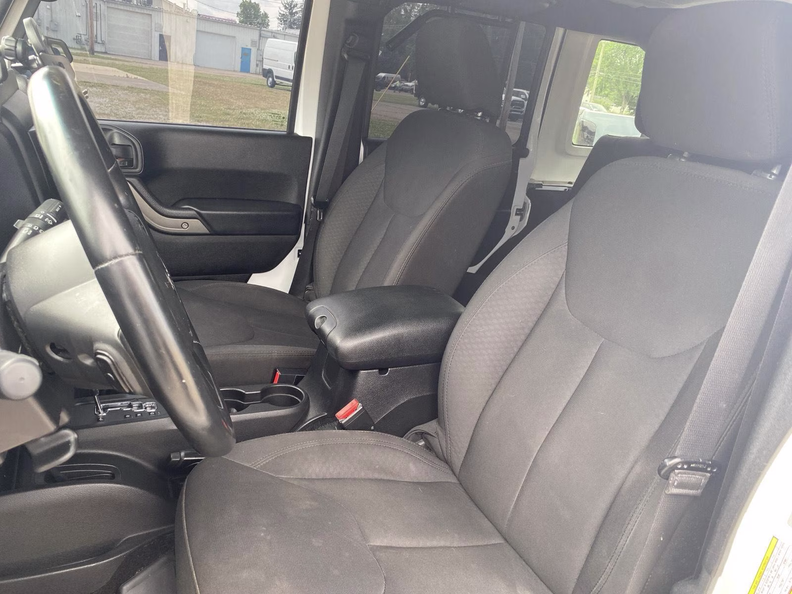 2015 Bright White Clearcoat Jeep Wrangler Sport 4X4 SUV