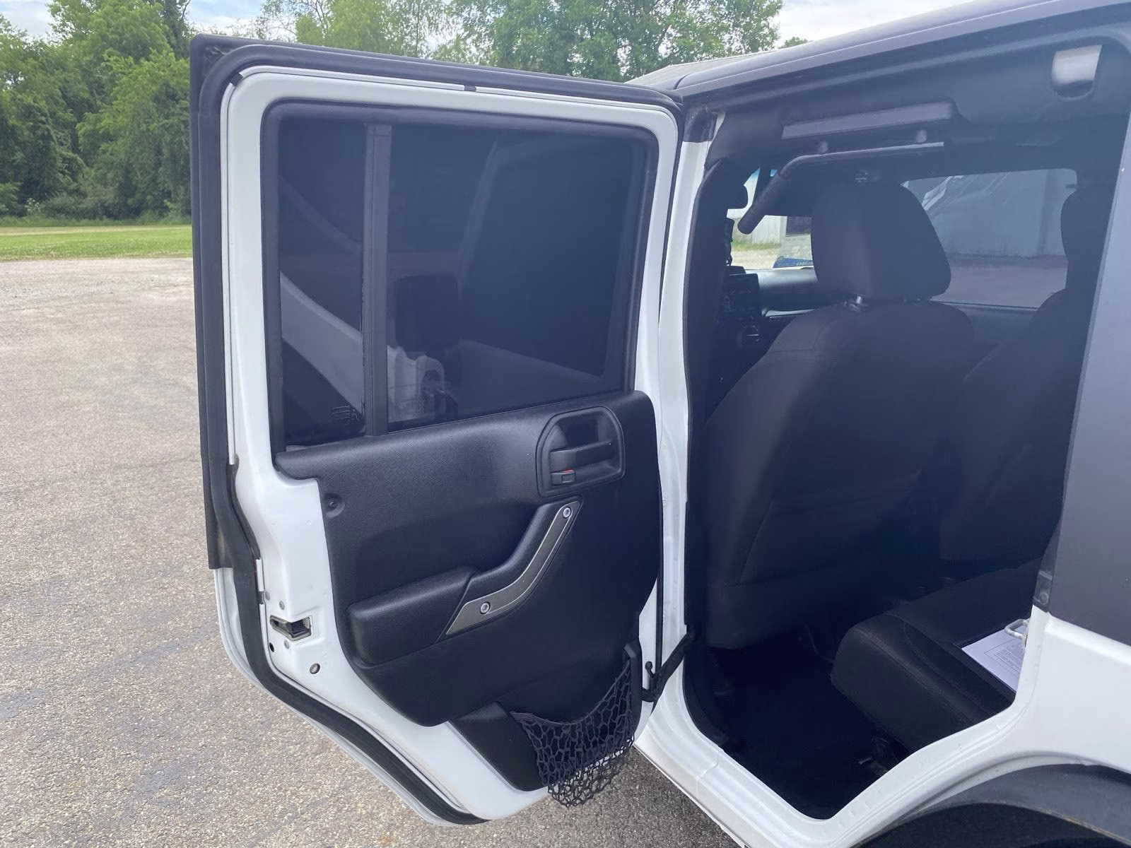 2015 Bright White Clearcoat Jeep Wrangler Sport 4X4 SUV
