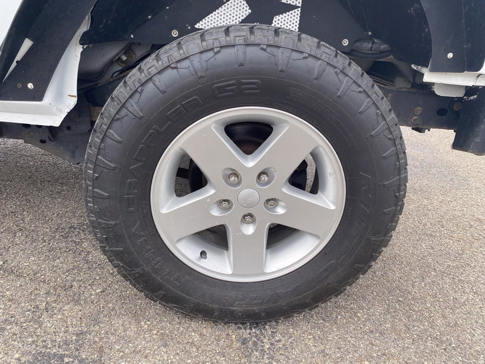 2015 Bright White Clearcoat Jeep Wrangler Sport 4X4 SUV