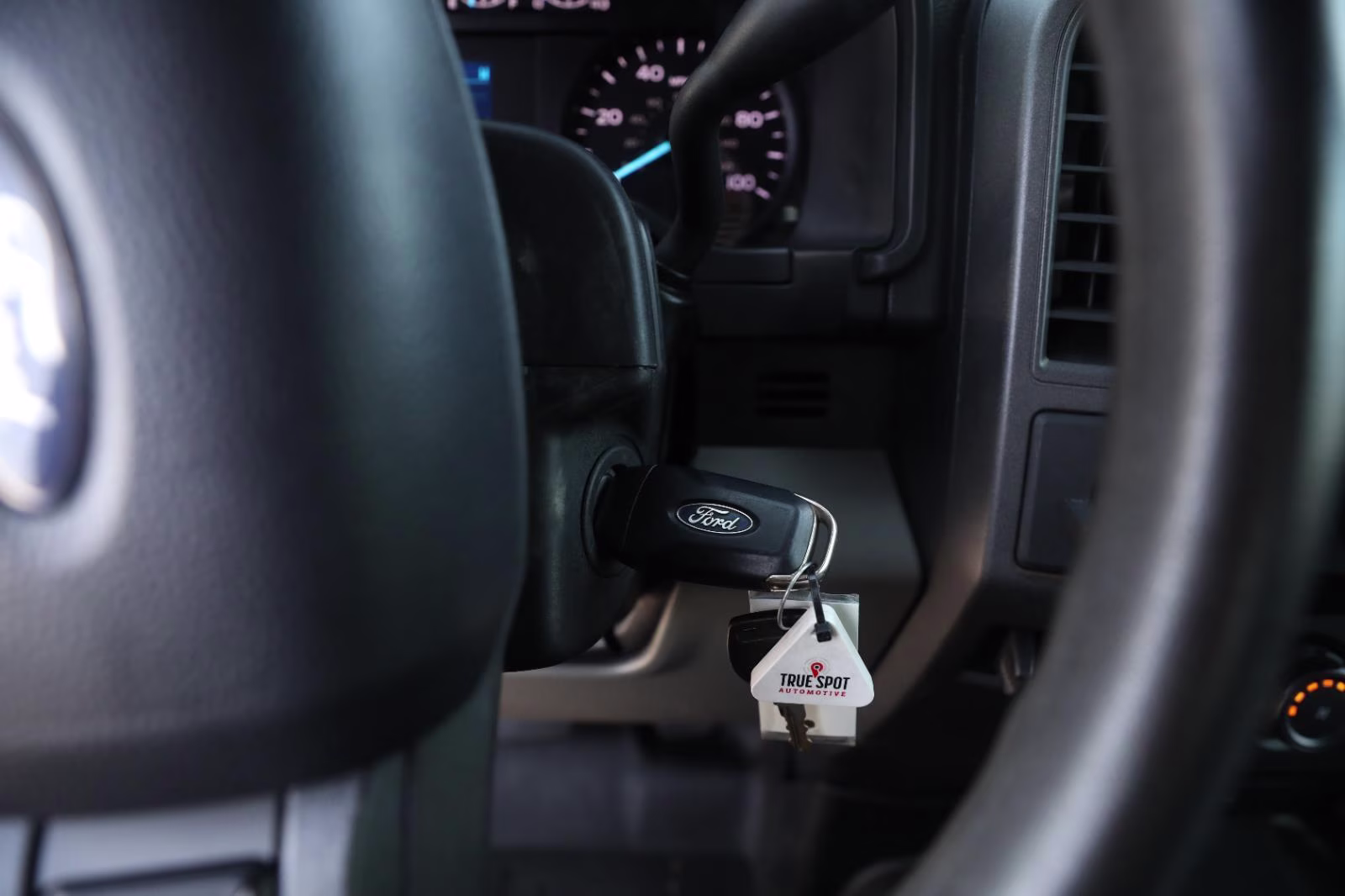 2021 Oxford White Ford Super Duty F-550 DRW XL RWD Truck