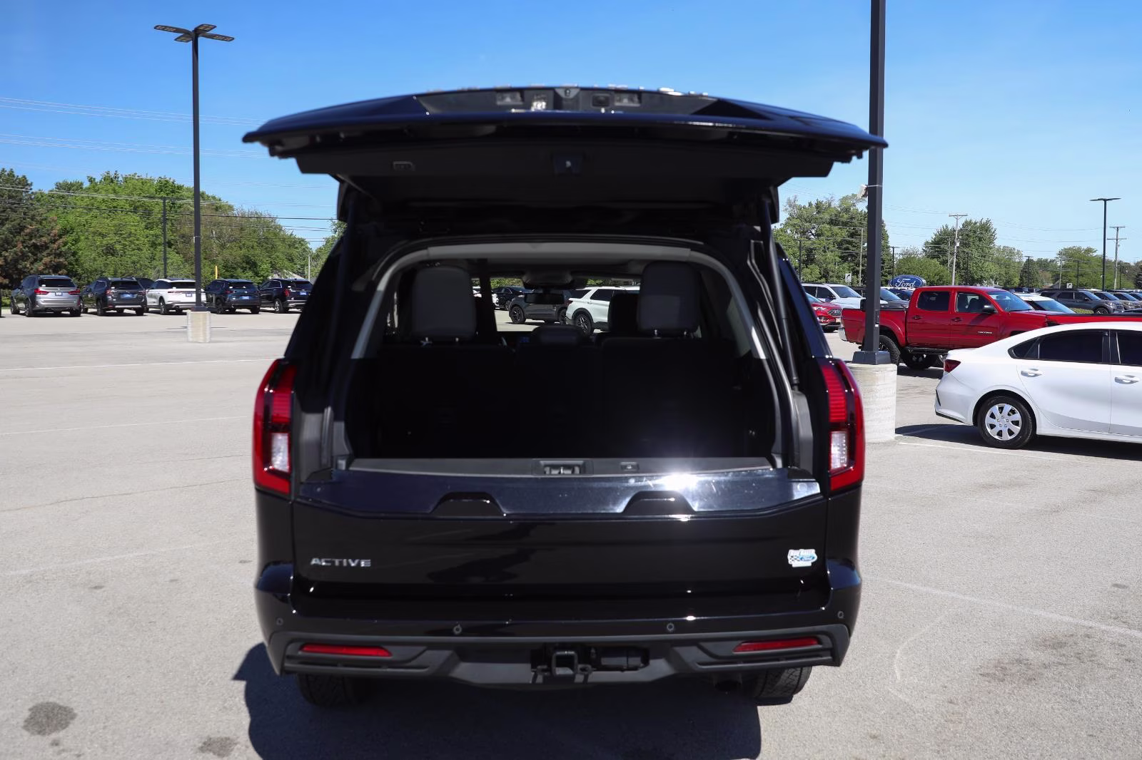 2025 Agate Black Metallic Ford Expedition Active 4X4 SUV